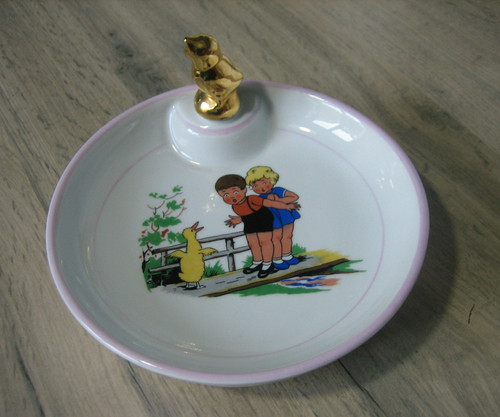 Ancienne assiette bouillie - ancienne,