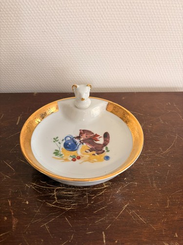 Ancien assiette bouillie - ancien,